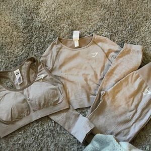 Gymshark Vital Seamless 2.0 Taupe marl bundle!!